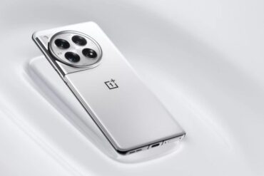 oneplus 12 white 1728622401853.jpg